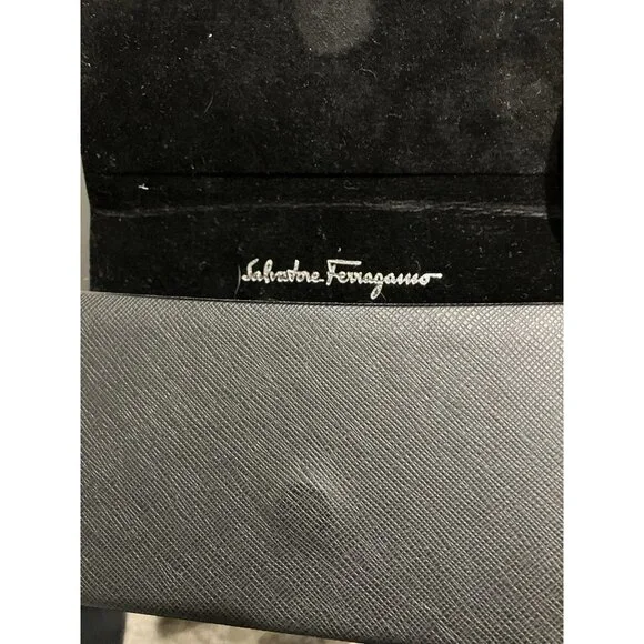 New Ferragamo Slim Temple Classic Square Sunglasses Tortoise Case SF2846S Italy - Picture 8 of 8